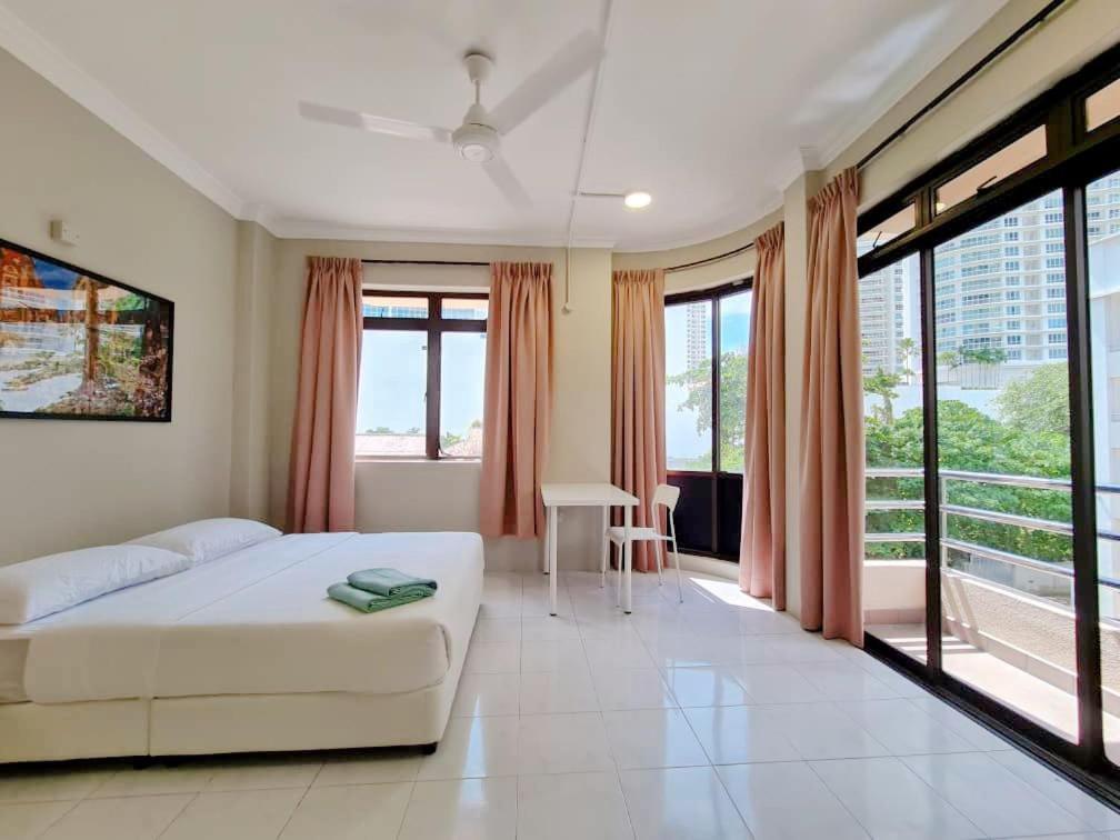 Mg Casa Inn - Mutiara Gurney George Town Room photo